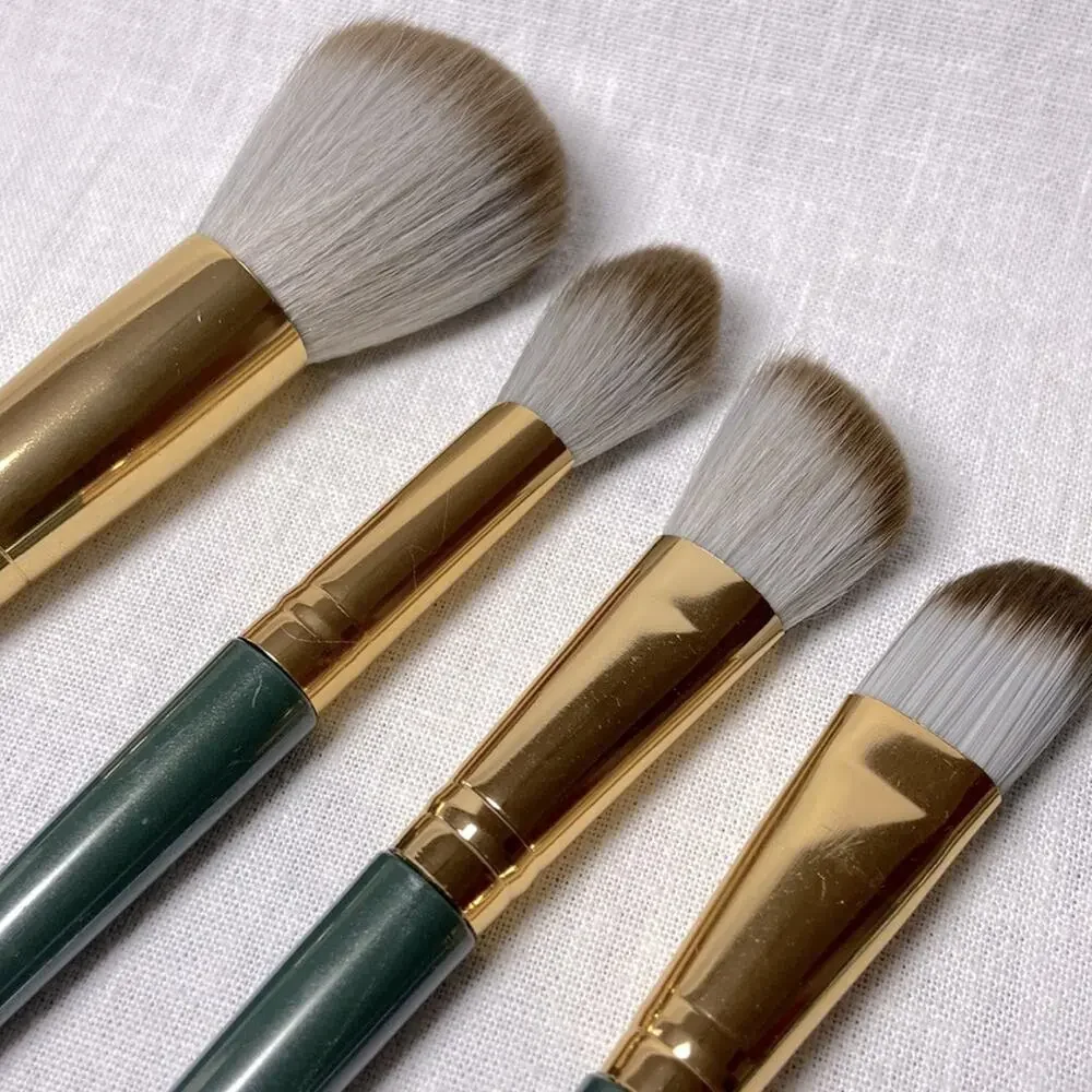 Makeup Brush Set 14 pc Brushes Green Handles Gold Tone Accent
